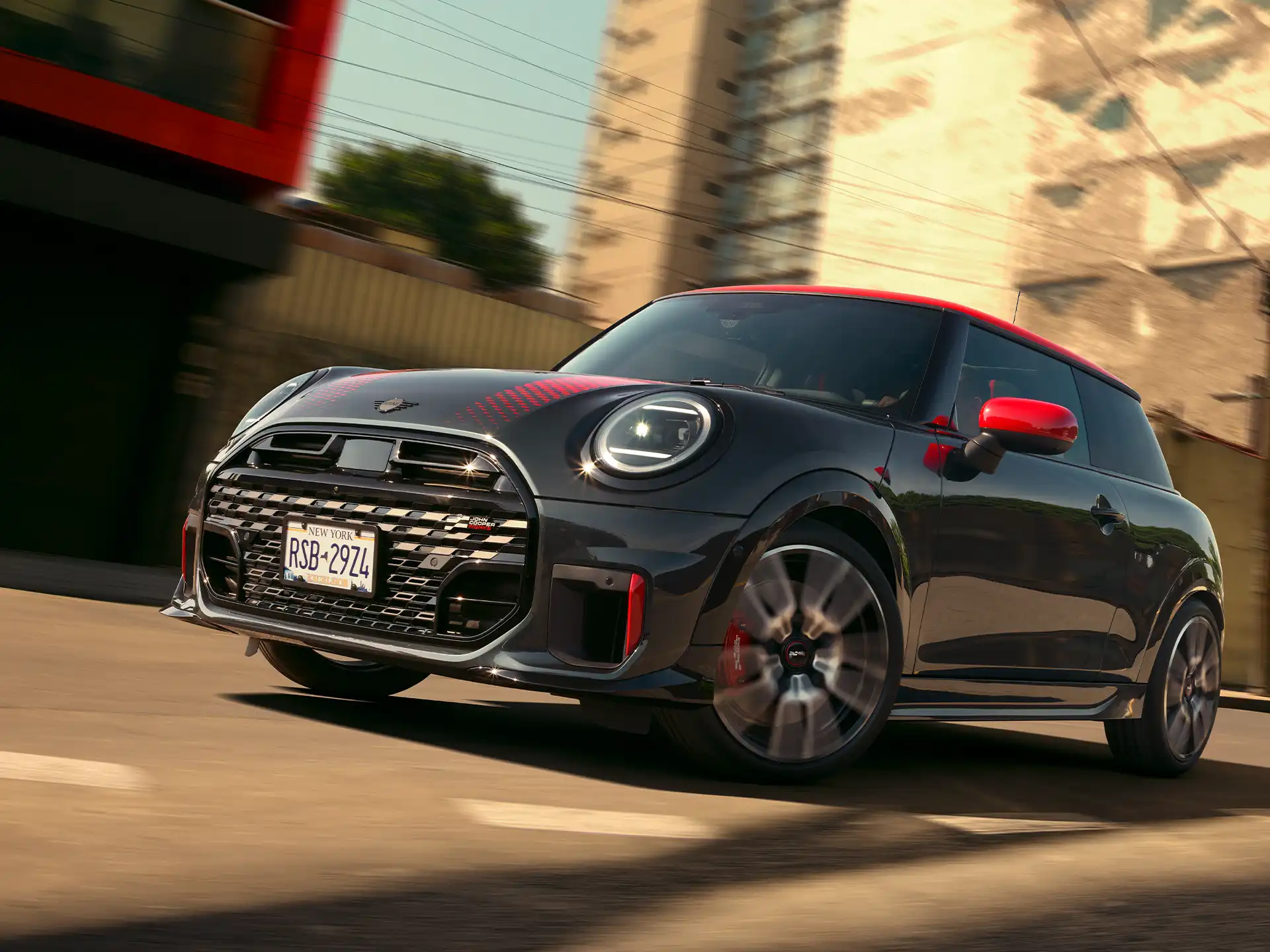 MINI John Cooper Works - F66 JCW set fra siden